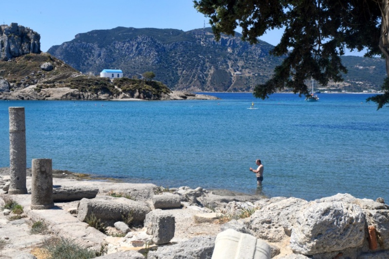 Tag-08-1-Agios-Stefanos-Beach-512