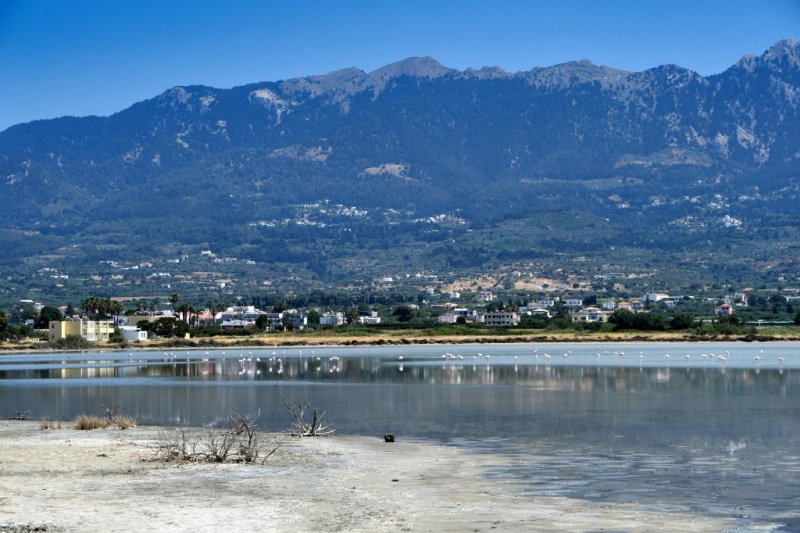 Tag-02-2-Tigaki-Salzsee-170