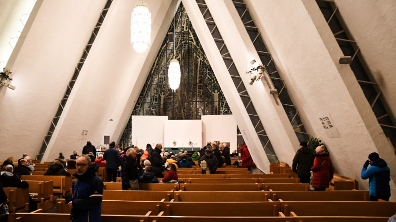 20-Tromso-Kirche-1100